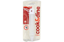 c-d-cake-decorator-65551