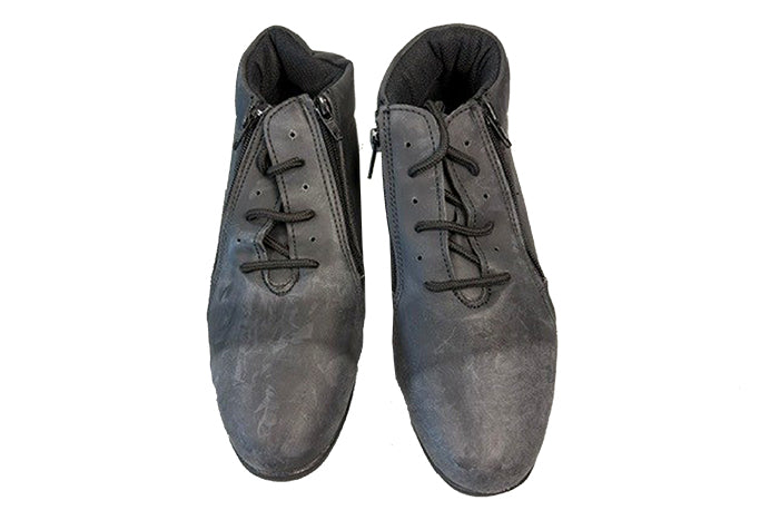 Black Shoes