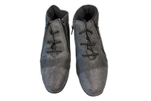 Black Shoes
