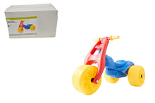 Foot to floor 3 wheel ride on